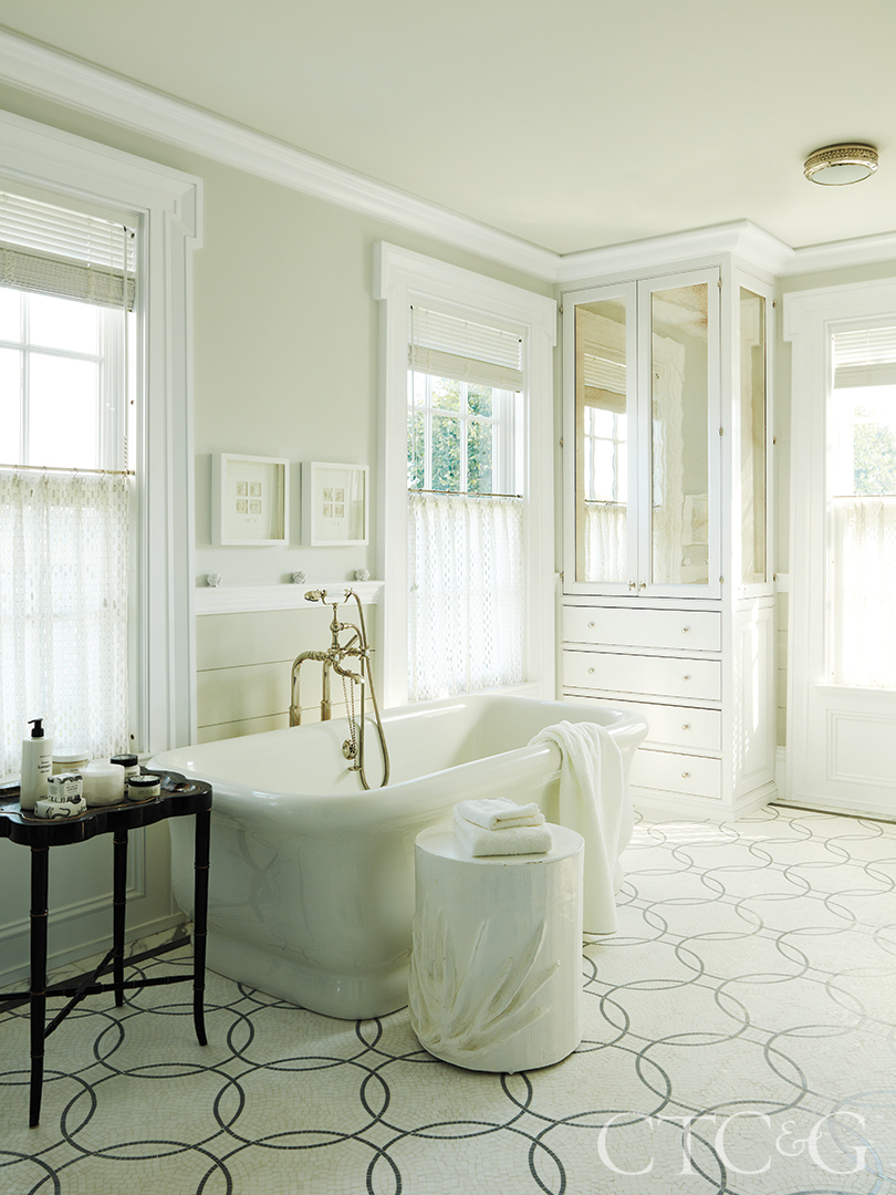 White Bathroom Interior Design And Floor Tile
