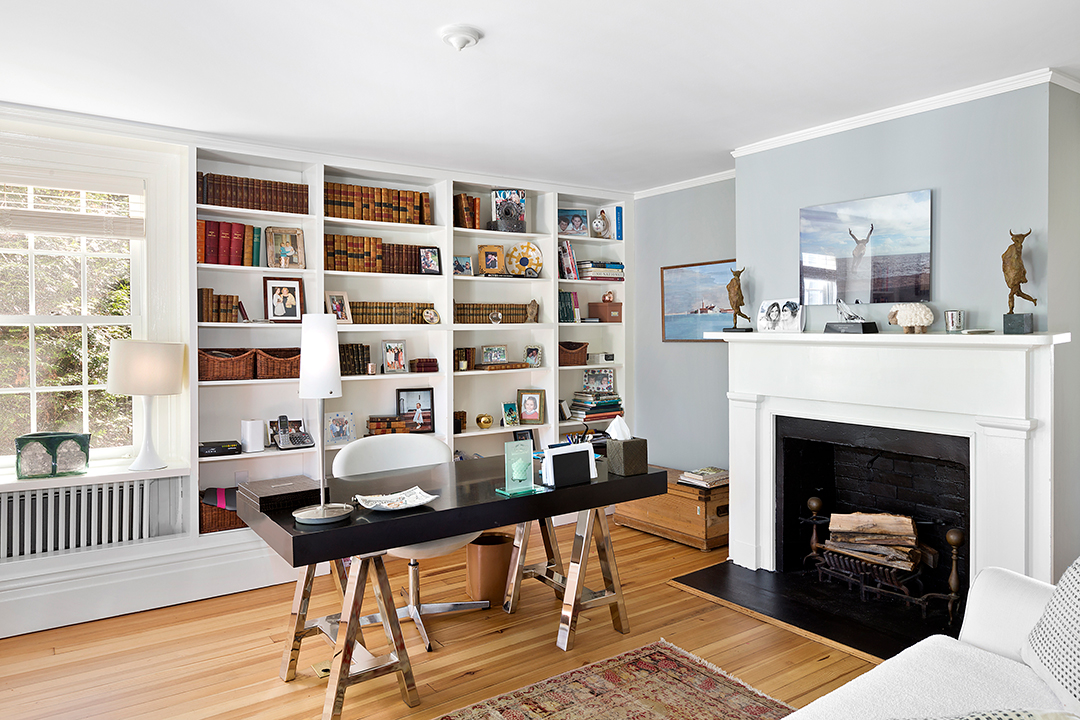 Luann De Lesseps Sag Harbor Home Is Available To Rent For The Summer Office