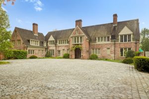 Rockefeller Gold Coast Long Island Mansion Motor Court