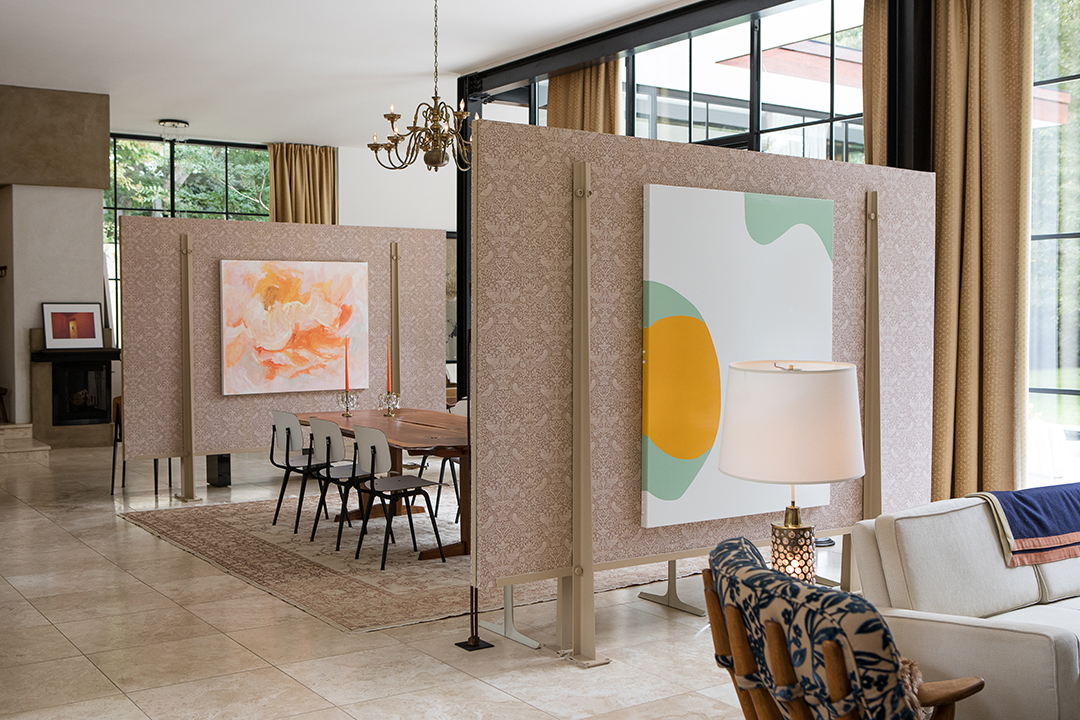 Michael Haverland East Hampton Home dining room and living area