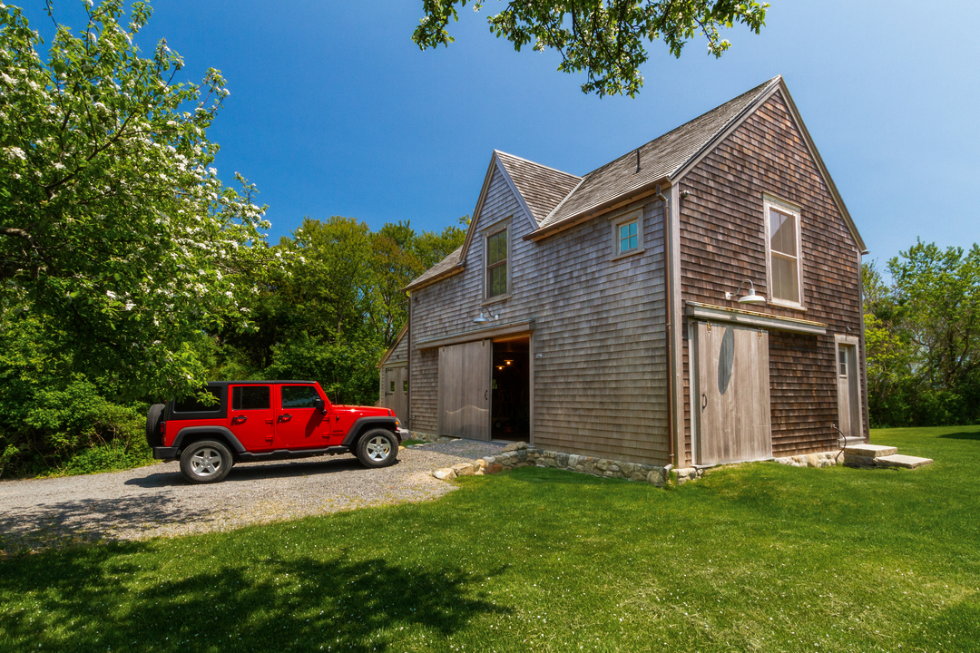 Beach House Block Island Ri Barn Garage