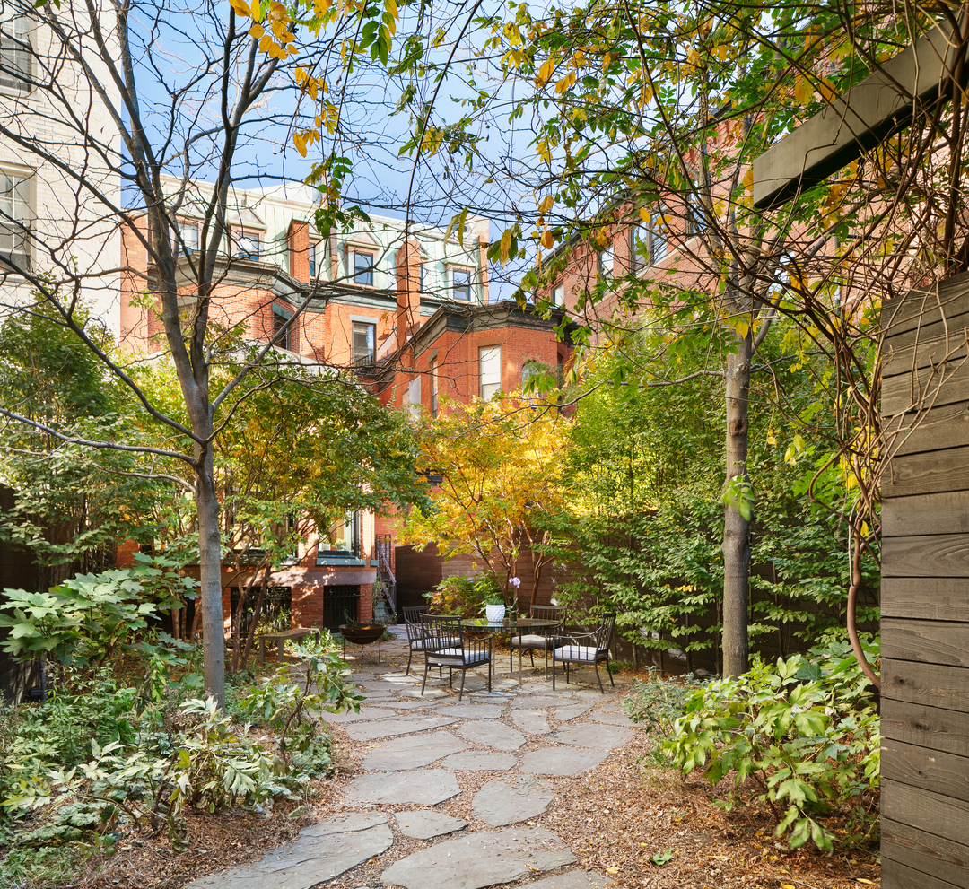Clinton Hill Pfizer Mansion Garden