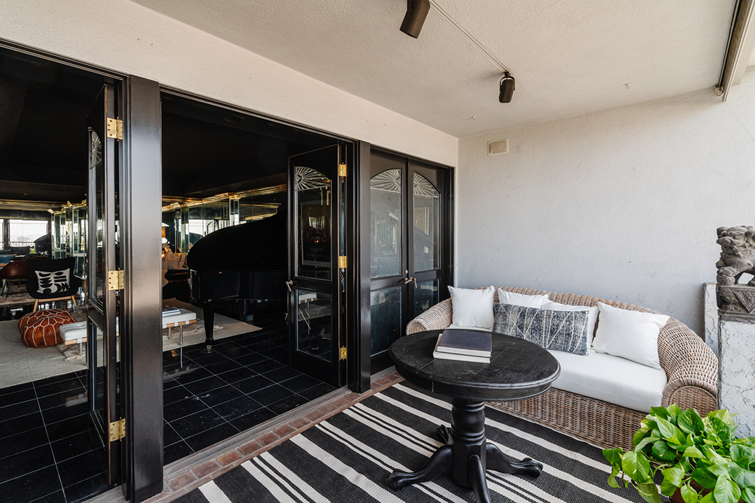 West Hollywood Outdoor