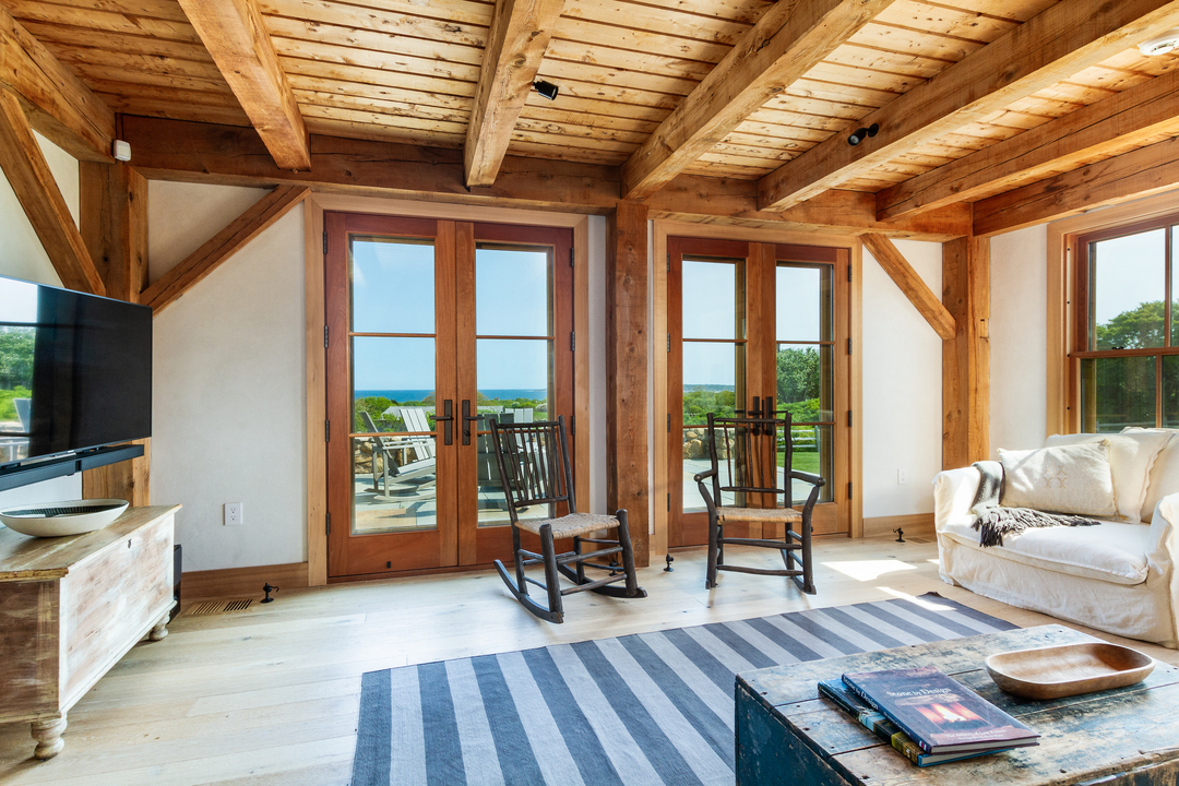 Beach House Block Island Ri TV Room
