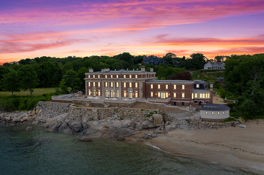 The Rock Edge Estate Brick Exterior