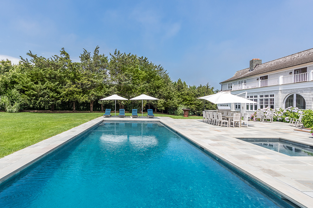 The East Ends Top Agents Weigh In On The State Of The Hamptons Market 24 2 Mile Harbor Rd Eh 4