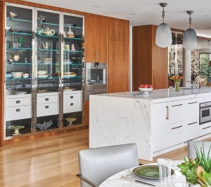 Step Inside A Dramatic Kitchen On Long Island Ciuffo Gaggenau Kitchen3 2 1