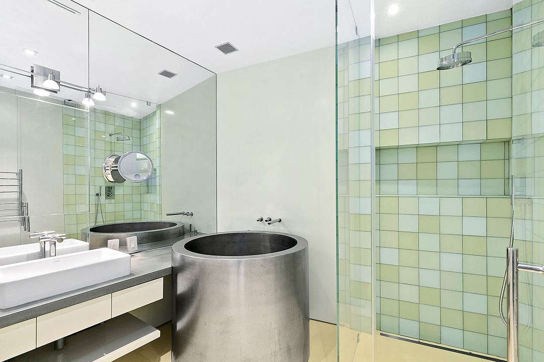 East Hampton Home Bathroom