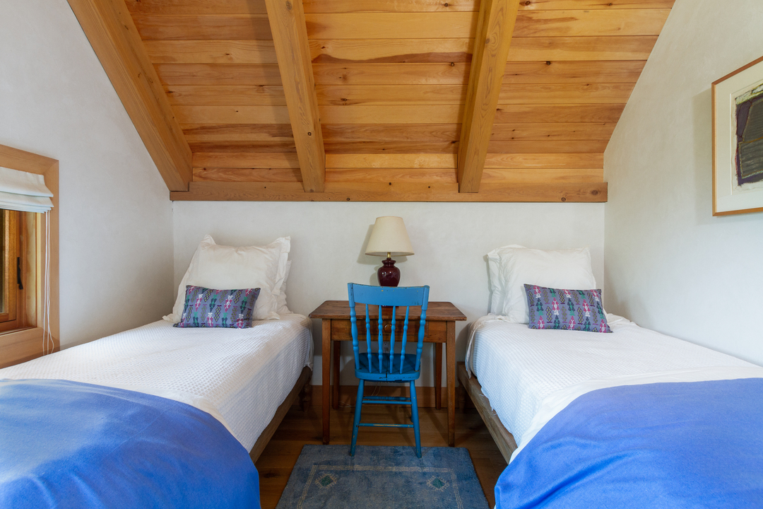 Beach House Block Island Ri Twin Beds