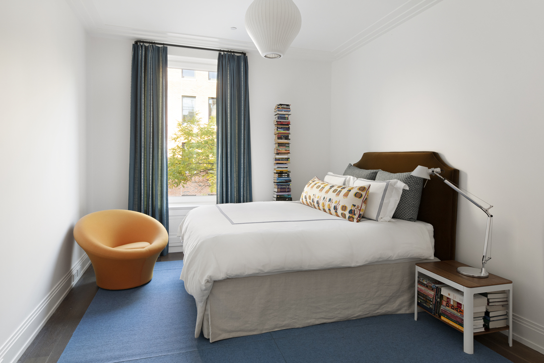 Horatio Street West Village Townhouse Bedroom