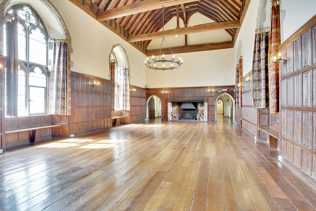 Medieval Kent Castle In England With Views All The Way To France Asks 11m Great Room