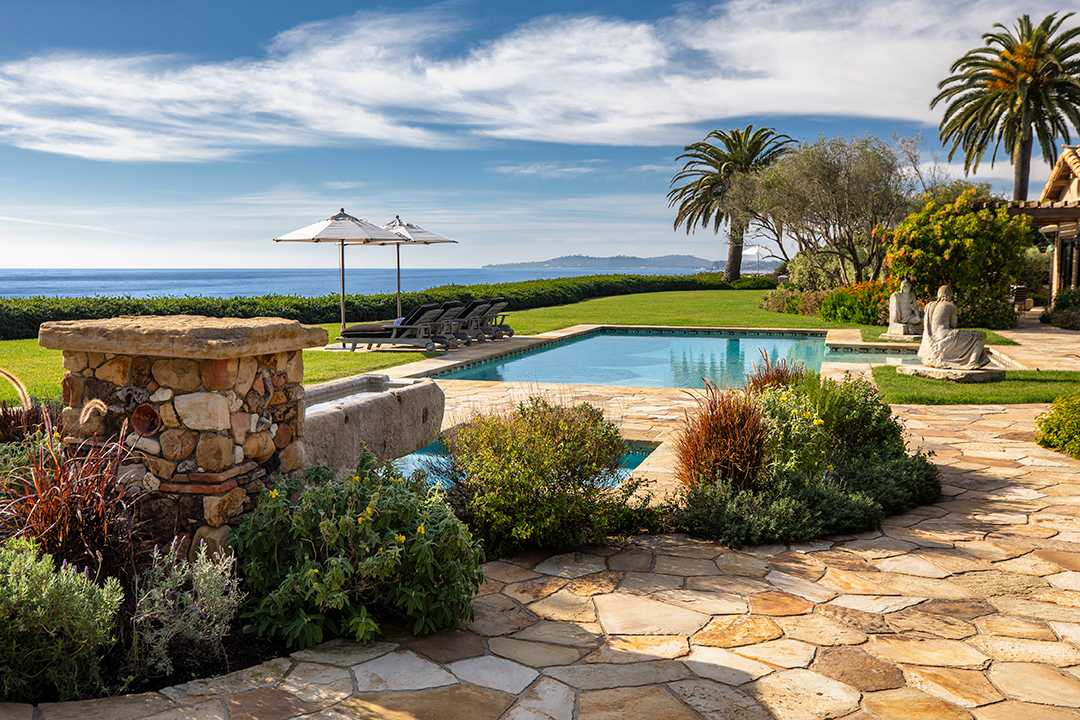 This 160m Oceanfront Estate Just Became The Most Expensive Home For Sale In California Ocean View Pool Jim Bartsch