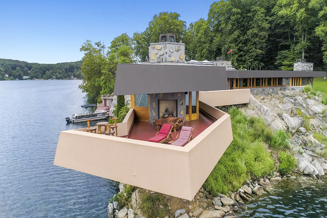 Frank Lloyd Wright Lake Mahopac Home Cantalever