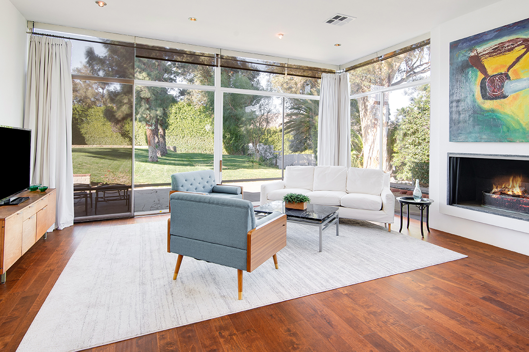 Frank Sinatras Iconic Former La Home Dubbed Byrdview Wants 21 5m Bedroom B
