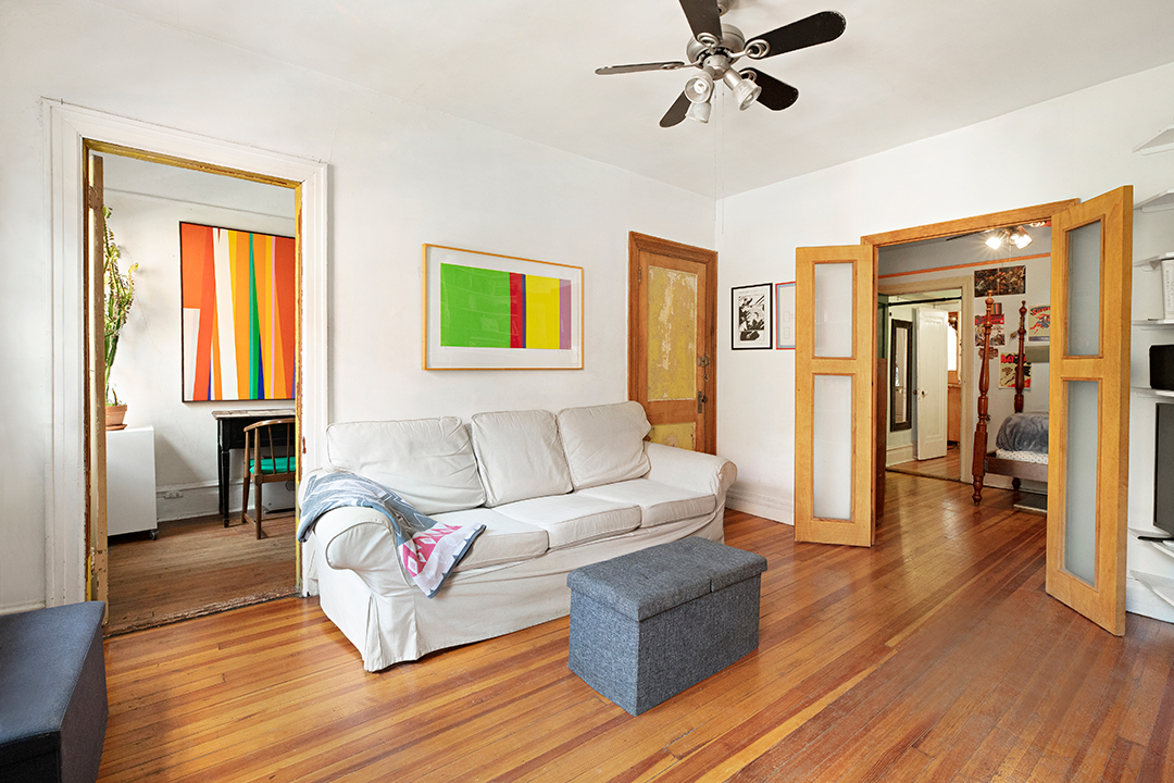 The Nyc Home And Art Studio Of Late Abstract Expressionist Jay Rosenblum Lists Den