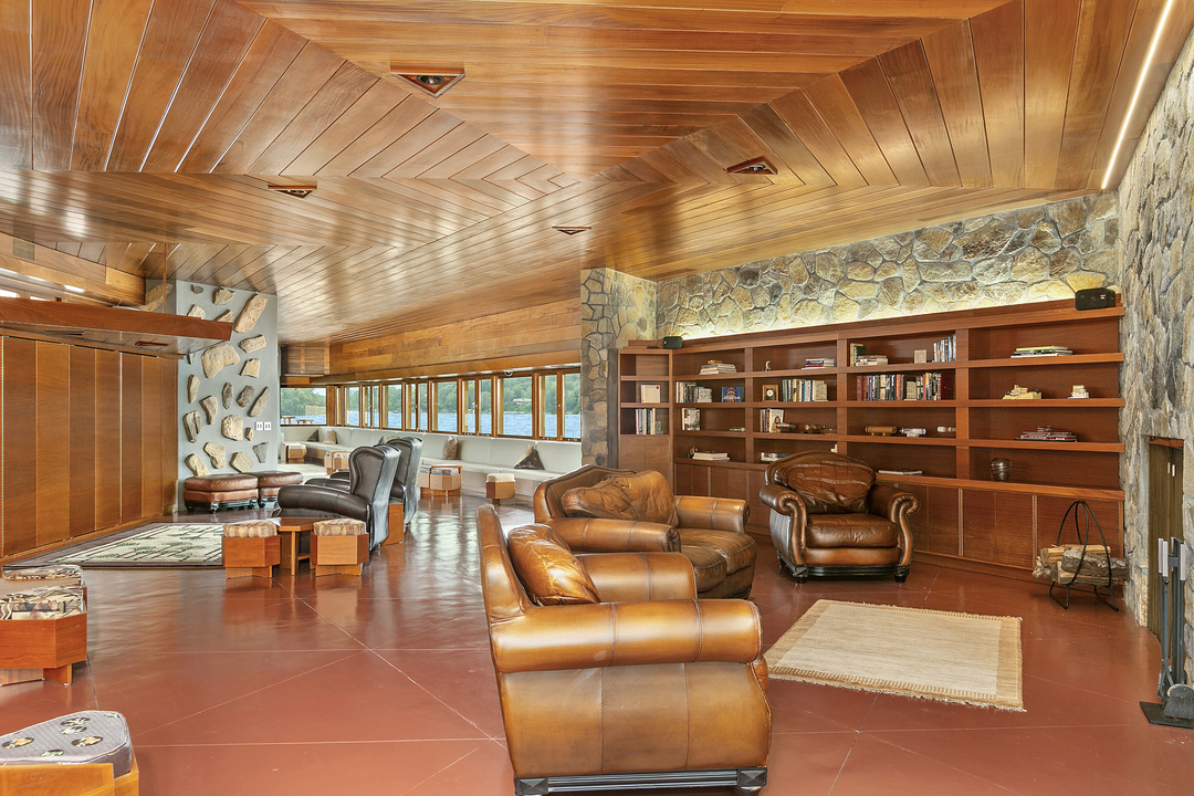 Frank Lloyd Wright Lake Mahopac Home Living
