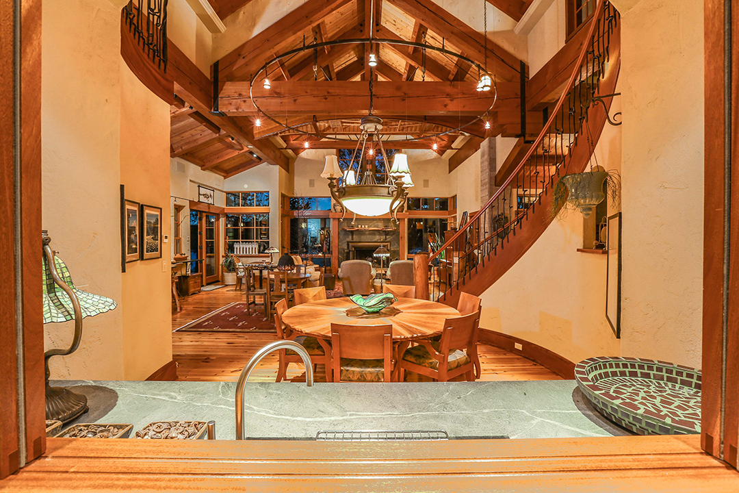 Oprah Winfrey Sells Dreamy Waterfront Estate On Orcas Island For 14m Great Room