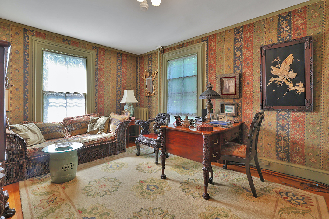 Actress Arlene Dahl And Designer Marc Rosen List Longtime Hudson Valley Weekend Home Office