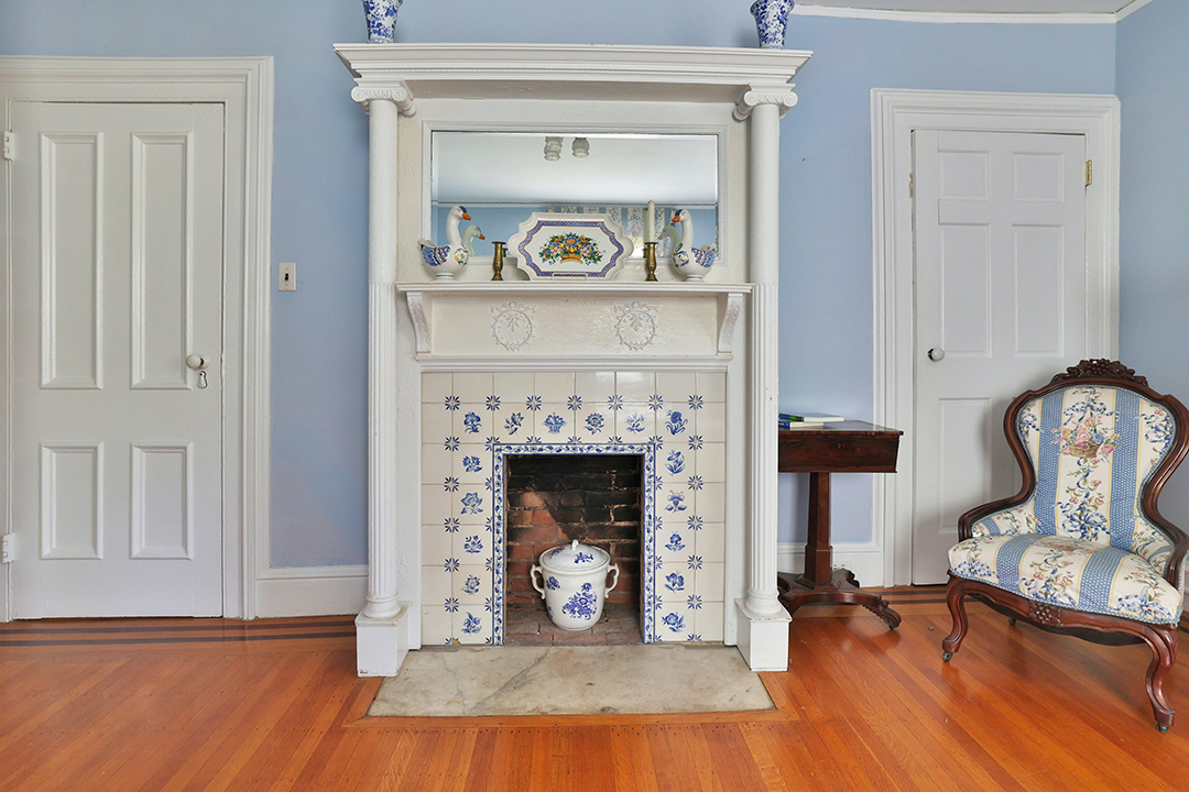 Actress Arlene Dahl And Designer Marc Rosen List Longtime Hudson Valley Weekend Home Fireplace