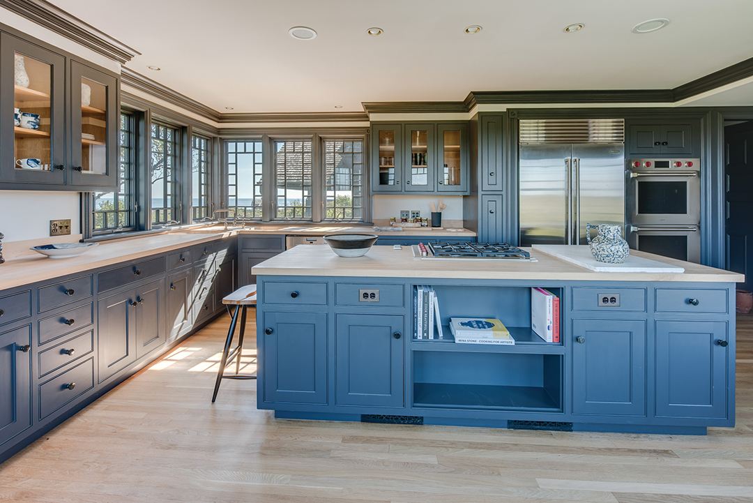 Seven Sisters 153 Deforest Road Montauk Kitchen