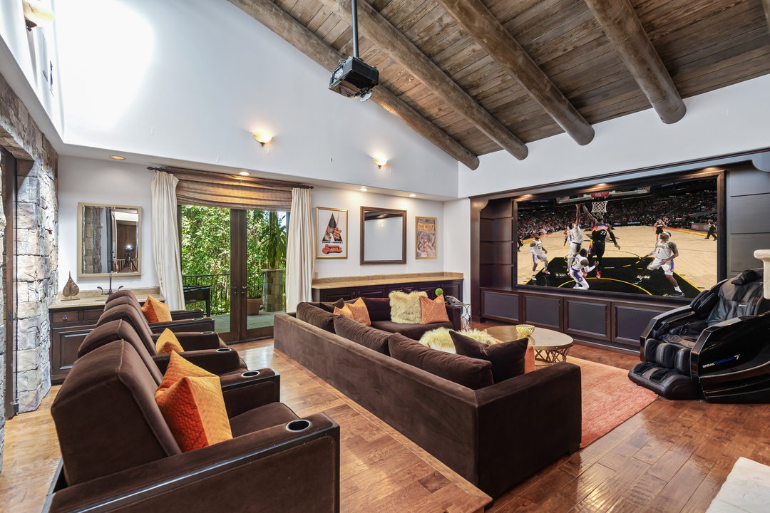 Nick Vanessa Lachey Former Encino Home Home Theater