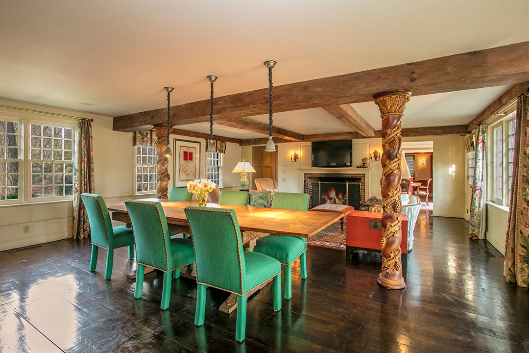 Mamaroneck Home Built For A Famous Nyc Schaefer Beer Brewer Seeks 4m Open Room
