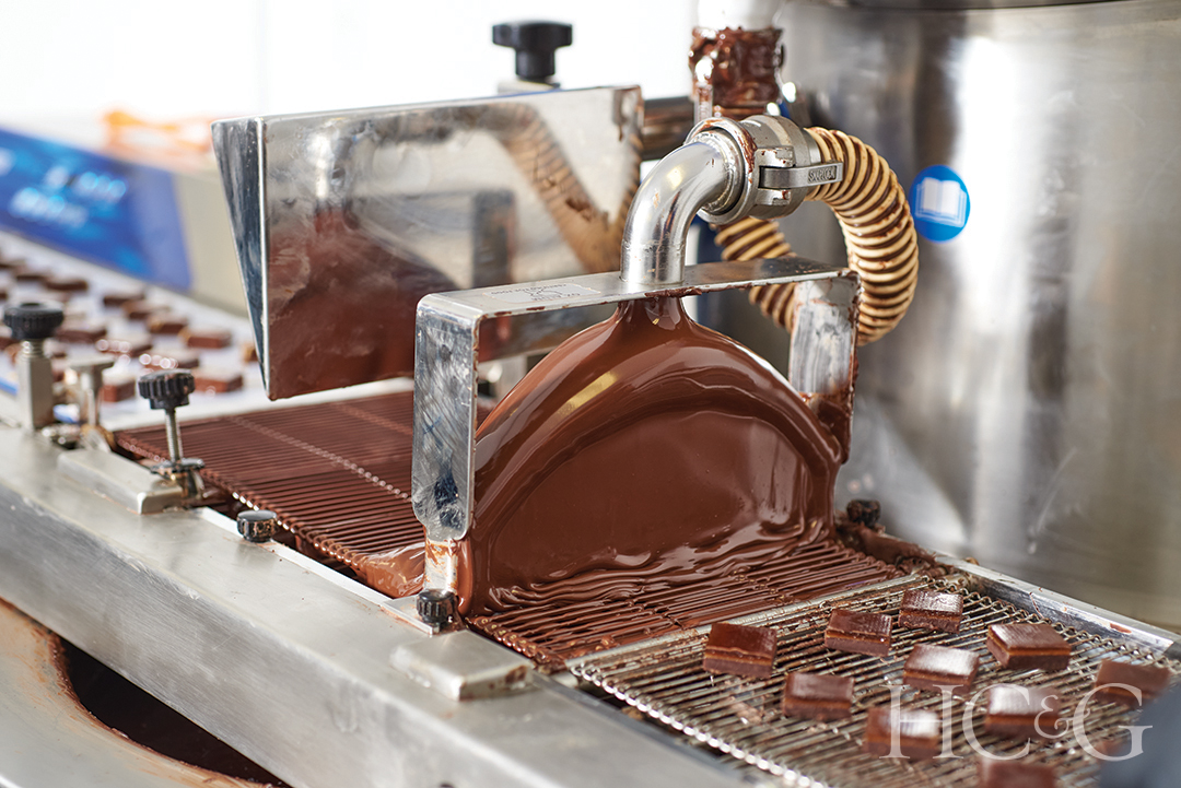 If You Love Chocolate Then You Need To Try This Chocolate Shop Disset Chocolate