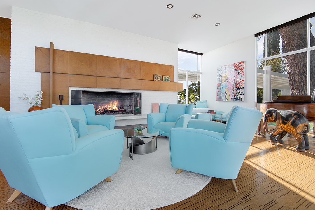 Frank Sinatras Iconic Former La Home Dubbed Byrdview Wants 21 5m Fireplace