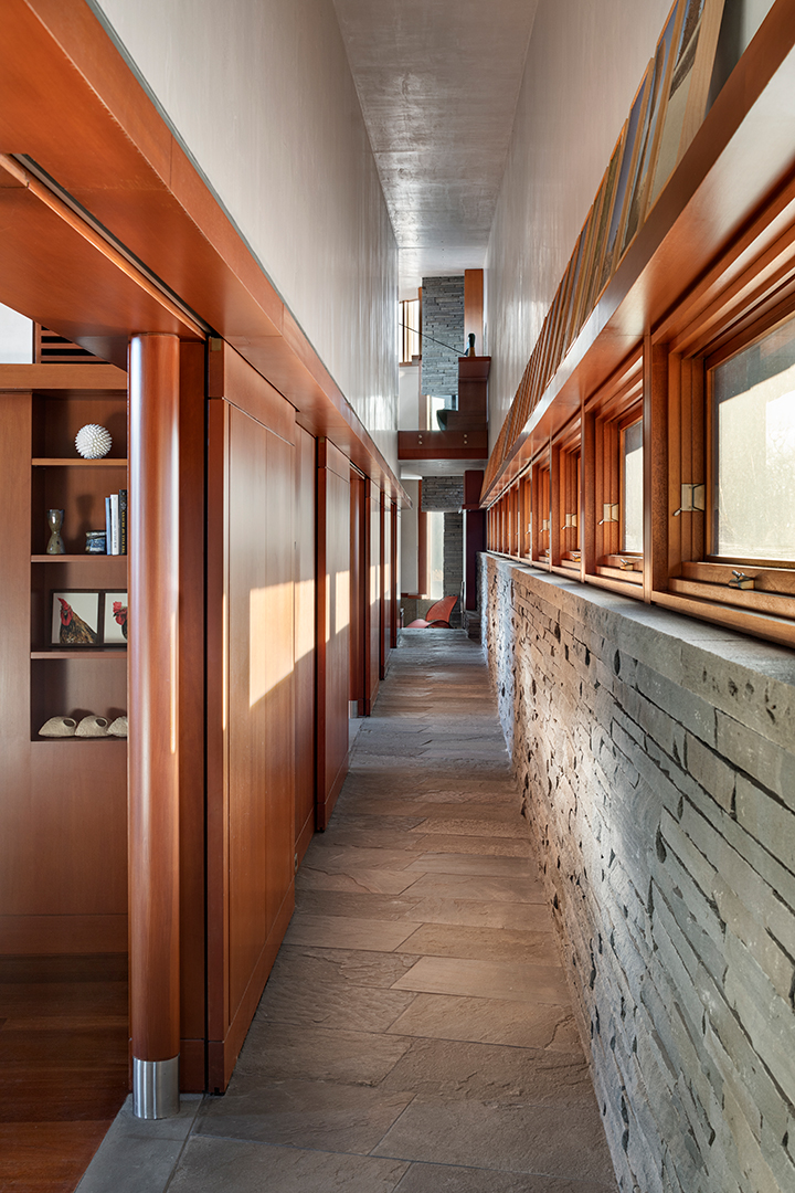 World Renowned Architect William Pedersens Shelter Island Home Asks 7m Hallway