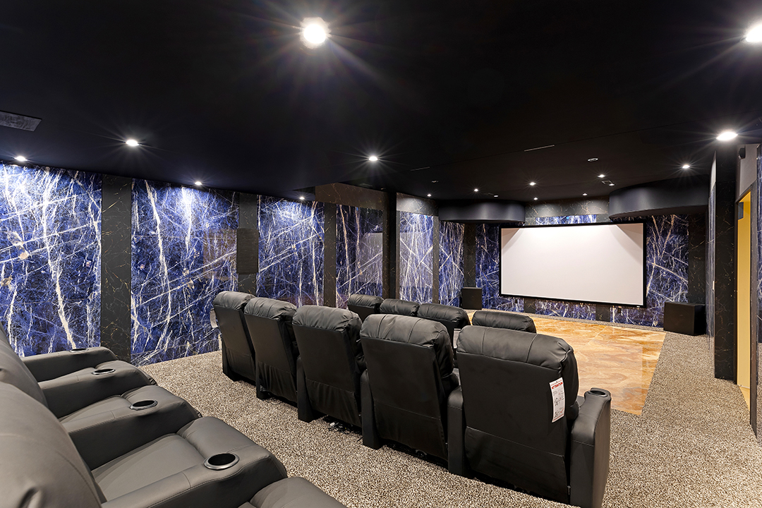 Gatsby Style Abounds A This 55m Great Neck Mansion 26 Pond Rd Kings Point Josh Goetz Photography 74