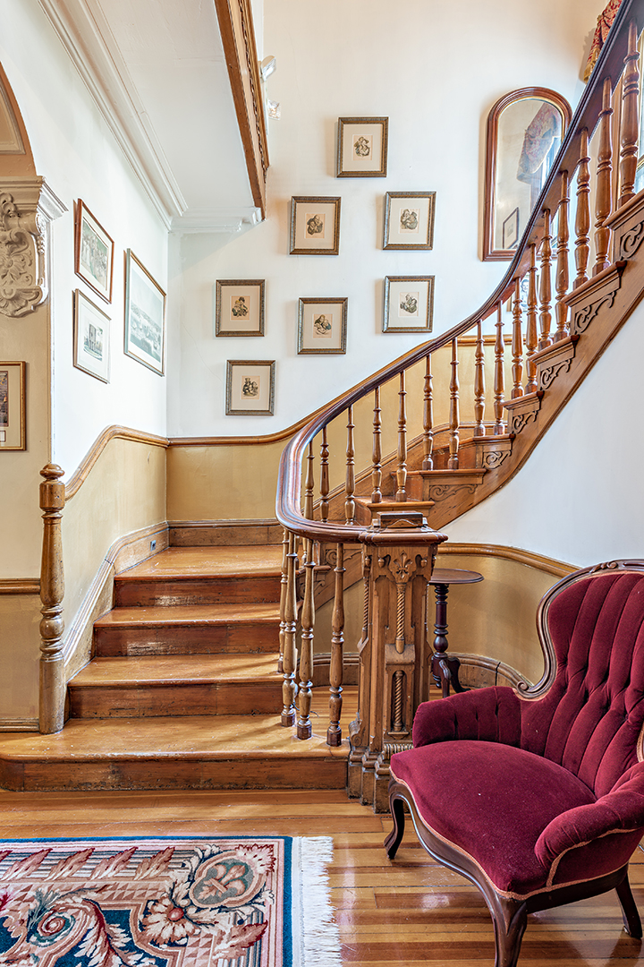 Newport Victorian Now Operating As An Inn Lists Near The Cliff Walk Staircase