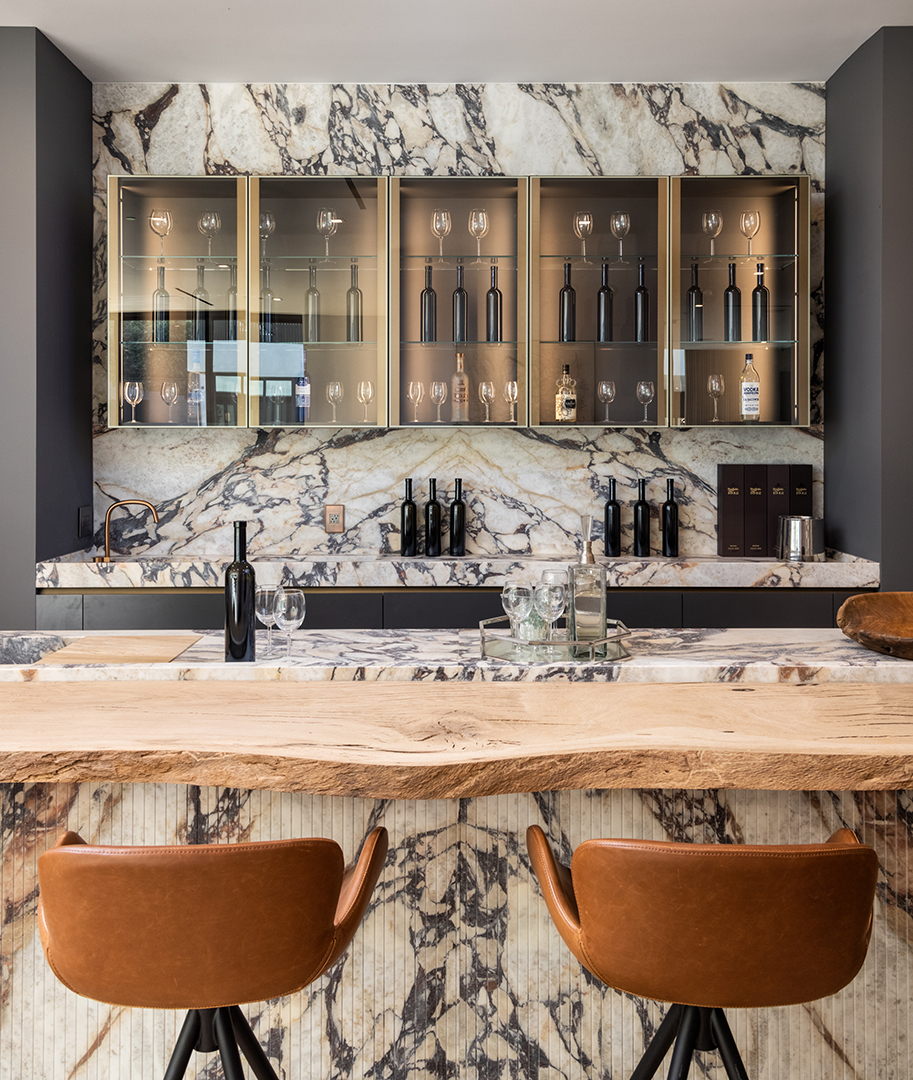 Encino Masterpiece Born Of Celebrity Designer Jae Omars Vision Unveiled For 26m Bar