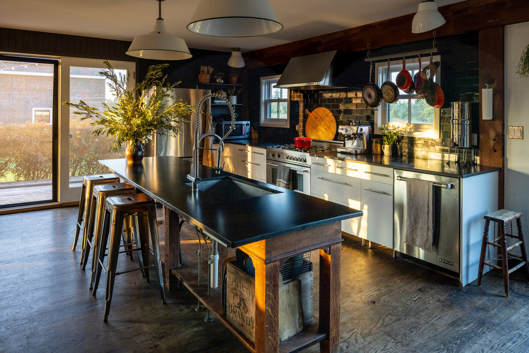 Photo By: Alon Koppel Photography