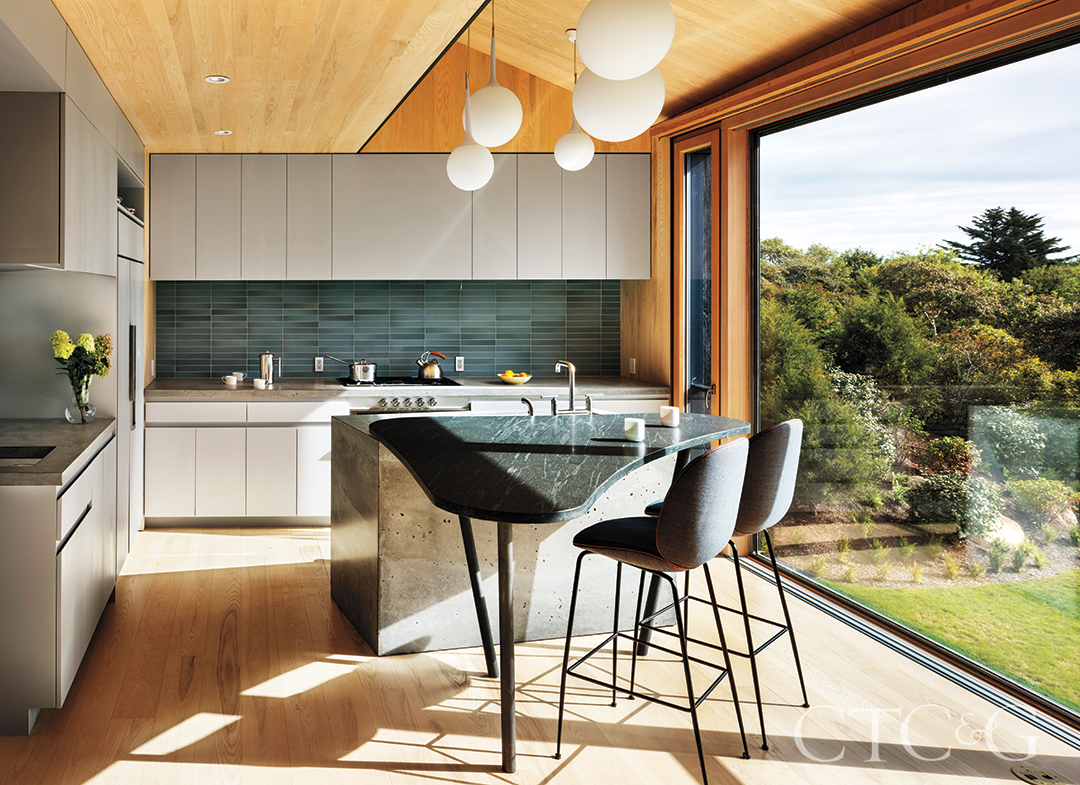 modern indoor/outdoor kitchen design