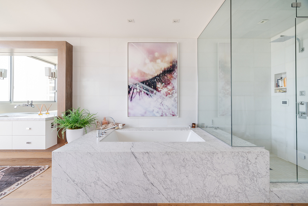 Celebrated Director Robert Wises Former Century Towers Pad Hits The Market Primary Bath
