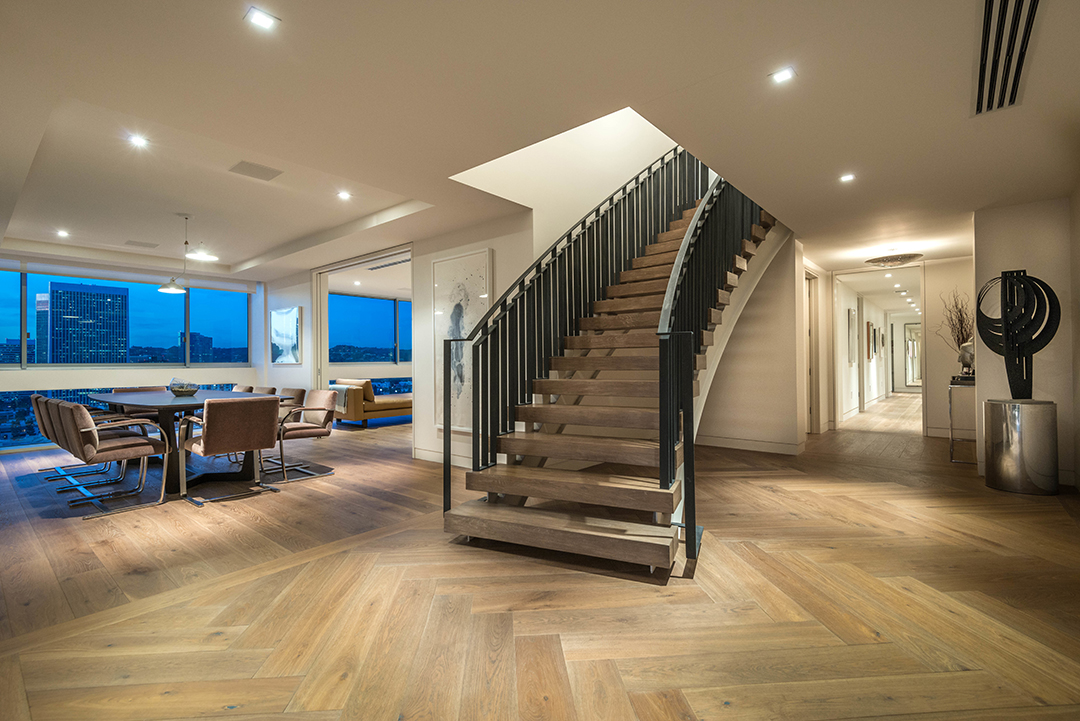 Celebrated Director Robert Wises Former Century Towers Pad Hits The Market Stair