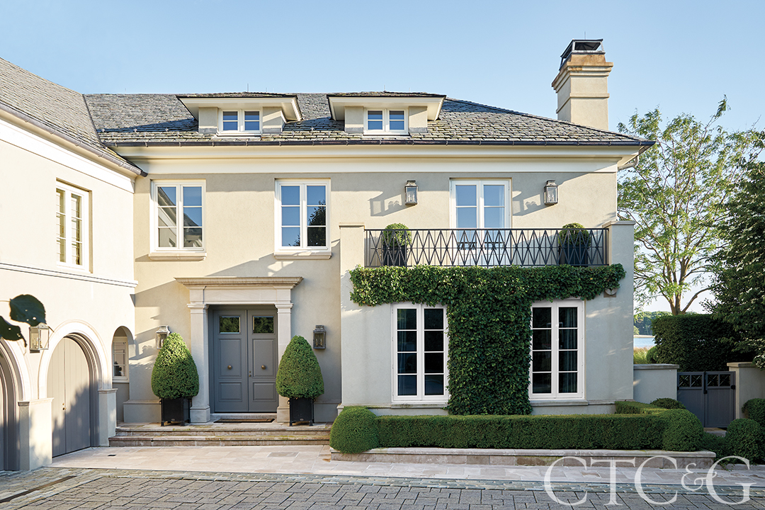 traditional home exterior foliage