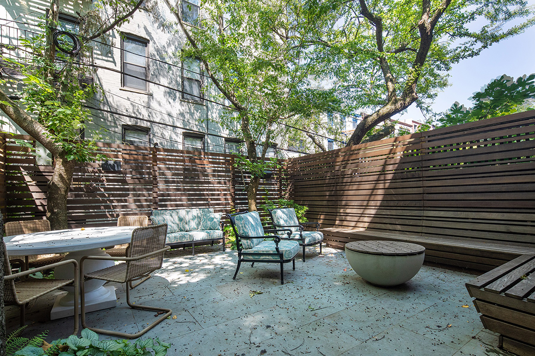 An Artistic Park Slope Brownstone That Blends Styles Beautifully Asks 7 25m Garden
