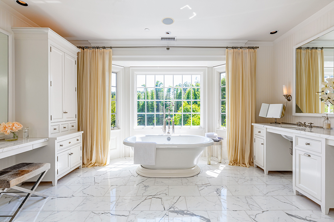 Mila Kunis And Ashton Kutcher Seek To Sell Their Traditional Beverly Hills Home Bathroom