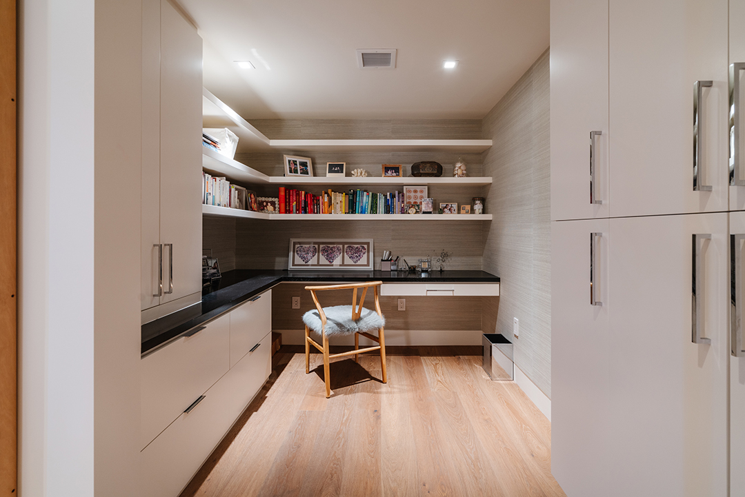 Celebrated Director Robert Wises Former Century Towers Pad Hits The Market Den