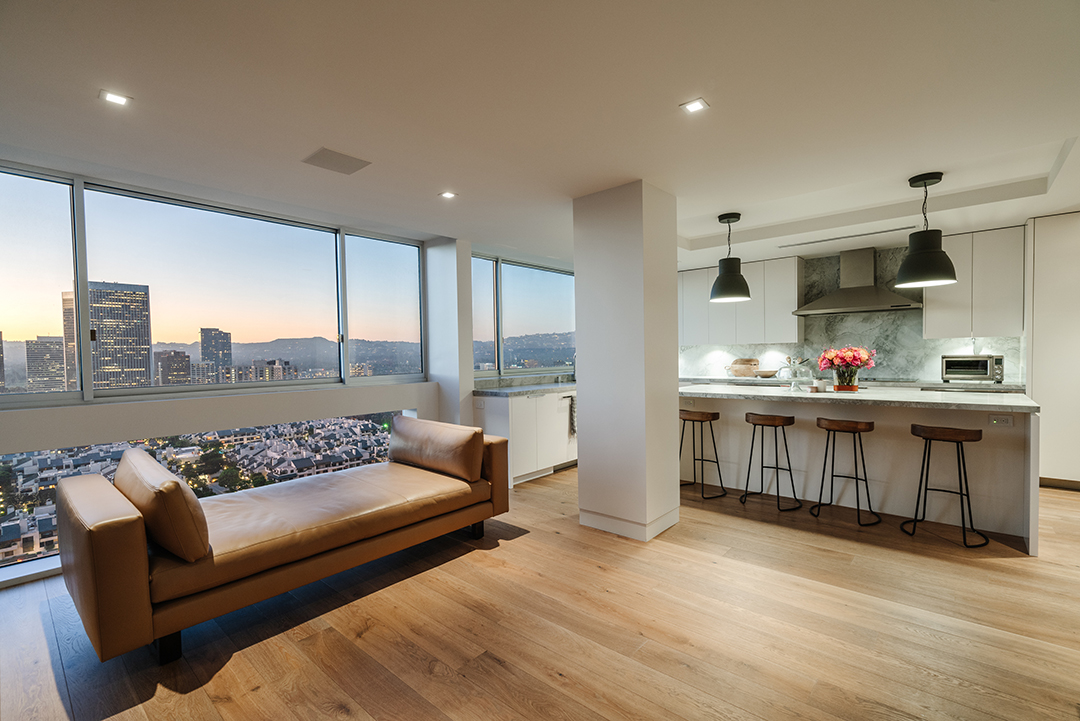 Celebrated Director Robert Wises Former Century Towers Pad Hits The Market Kitchen B