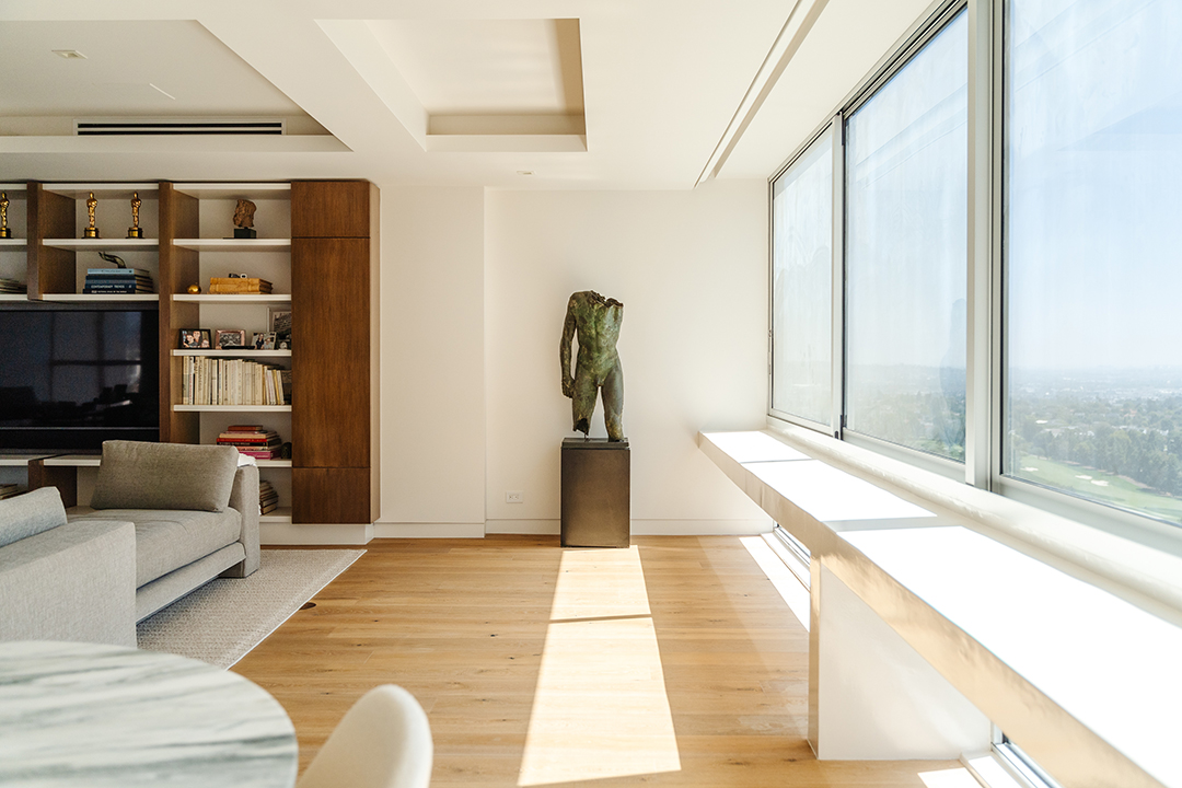 Celebrated Director Robert Wises Former Century Towers Pad Hits The Market Art