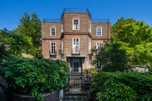 Charles De Gaulles Former London Home Lists For The First Time In 50 Years Frognal House 2
