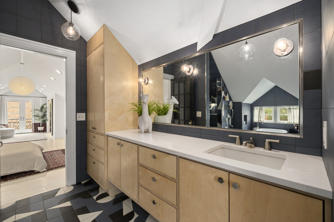 Hayley Williams Paramore Nashville Home Geometric Tile Bathroom