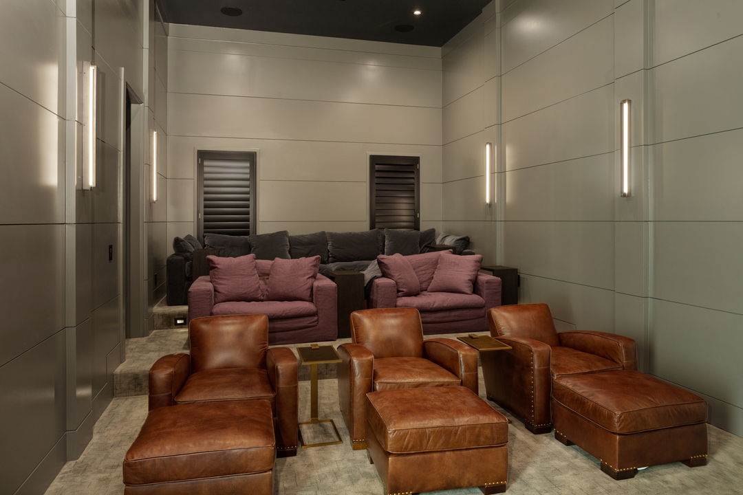 Kelly Clarkson Sells Encino Los Angeles Home Theater