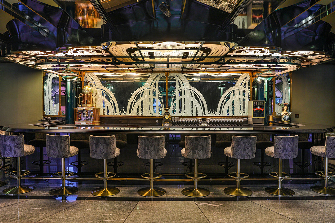 Las Iconic Hearst Estate Where Jfk And Jackie Honeymooned Just Sold At Auction Bar Photo By Simon Berlyn