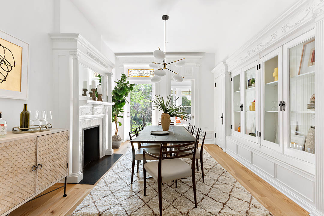 Nyc Doctors Row Townhouse Dining Room