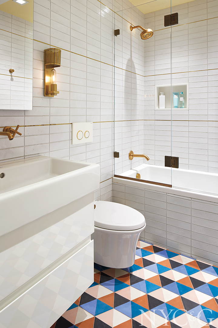 Sexy Stylish West Village Townhouse Bathroom