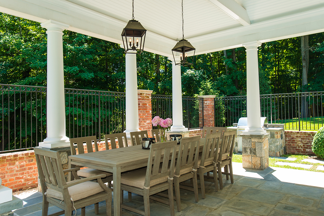 A Circa 1934 Greenwich Mansion Built By Mott Schmidt Lists For The First Time In 20 Years Tables