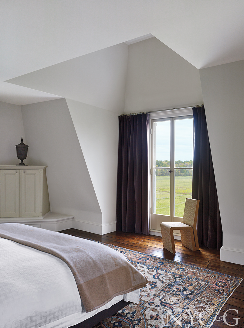 Nyc Couples Claverack Country Home Bedroom Window